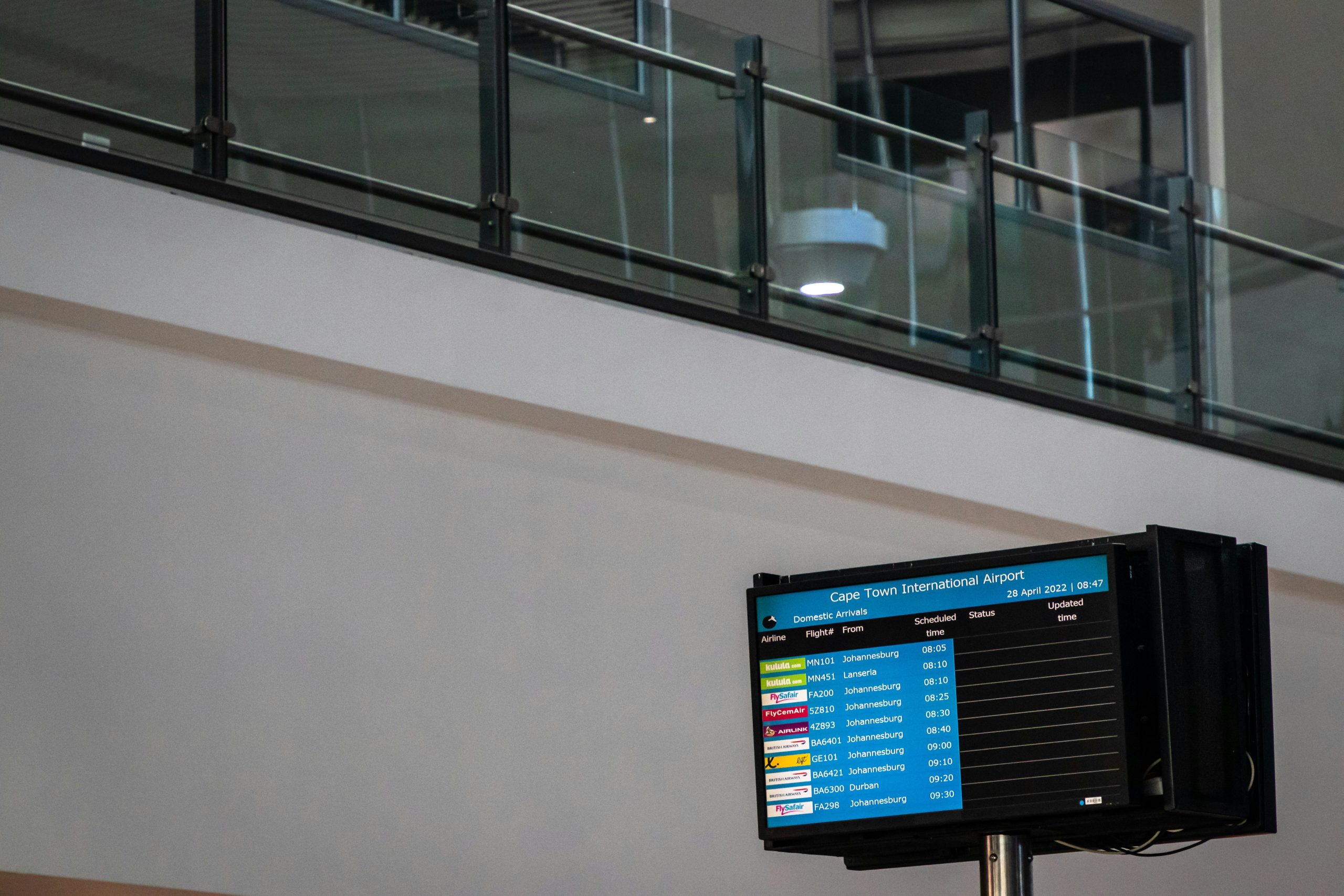 Screens displaying a social copytrading platform, illustrating how retail investors can follow expert traders to navigate volatile markets without constant, active management.